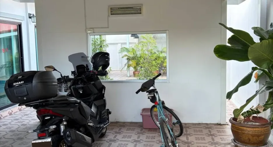 Villa zum Kauf mit 3 Zimmer in Bang Lamung, Chonburi