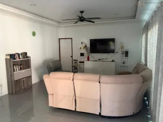 Villa zum Kauf mit 3 Zimmer in Bang Lamung, Chonburi
