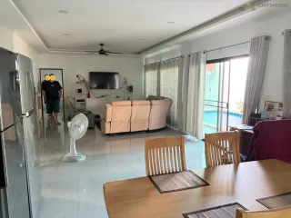 Villa zum Kauf mit 3 Zimmer in Bang Lamung, Chonburi