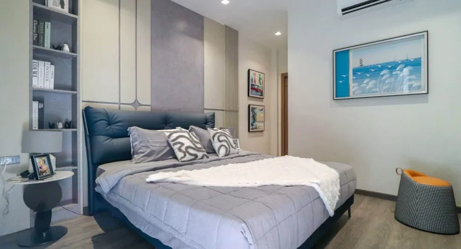 For sale 8 bedrooms villa in Bang Lamung, Chonburi