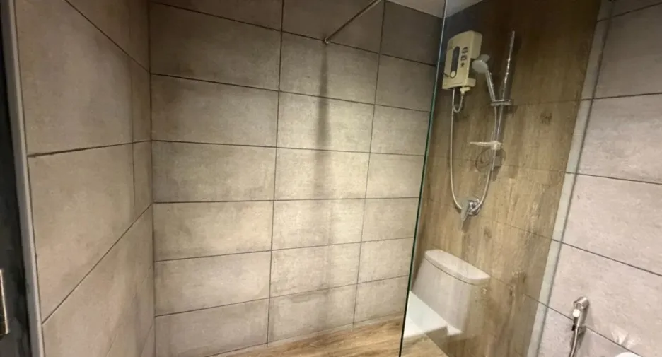 For sale 2 bedrooms condo 