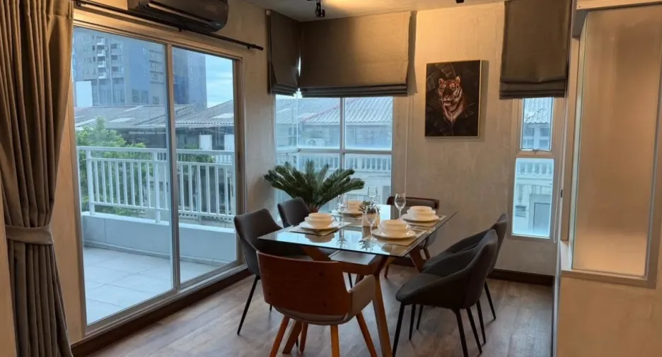 For sale 2 bedrooms condo 