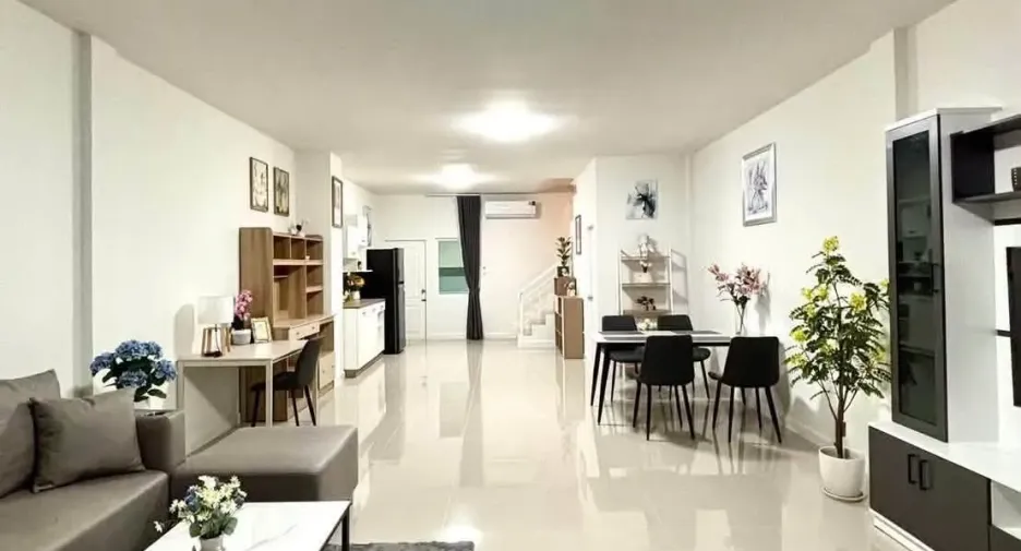 Reihenhaus zur Miete mit 3 Zimmer in Doi Saket, Chiang Mai