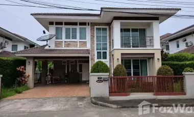 À louer 4 chambres maison à Doi Saket, Chiang Mai