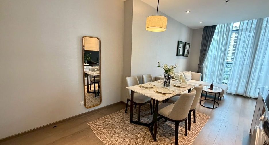For sale 2 bedrooms condo in Khlong Toei, Bangkok