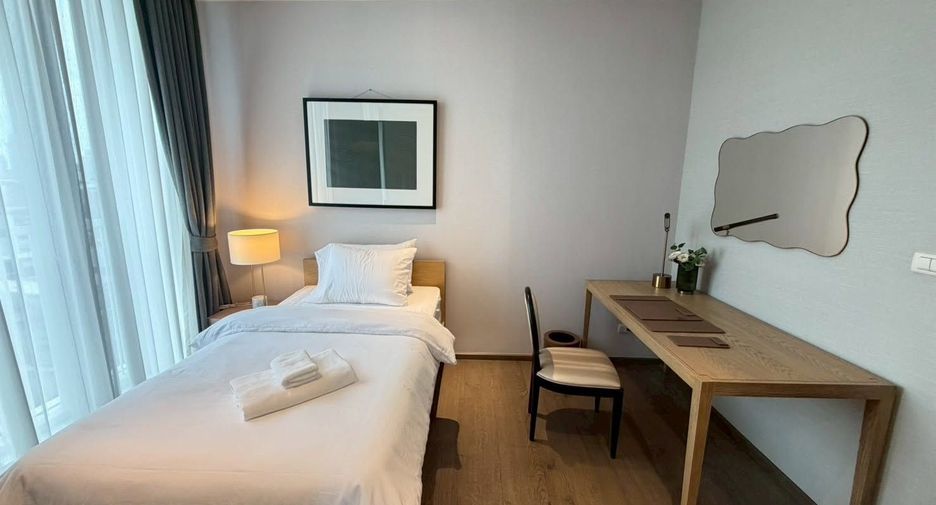 For sale 2 bedrooms condo in Khlong Toei, Bangkok