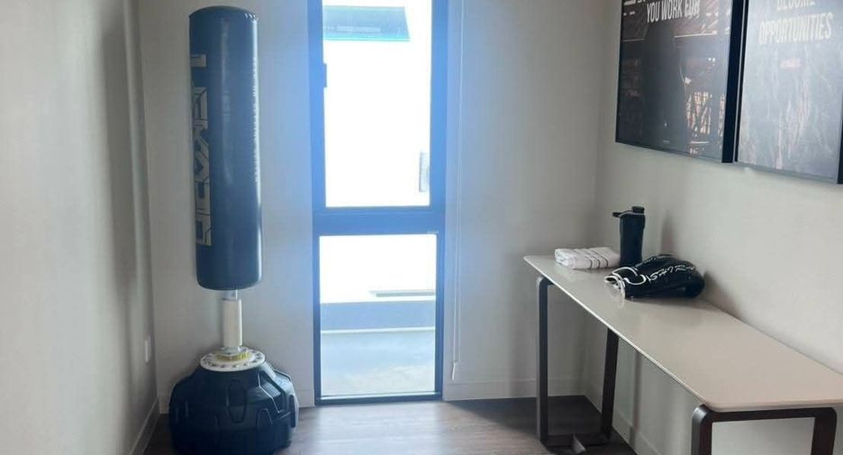For sale and for rent 4 bedrooms house in Bang Phli, Samut Prakan
