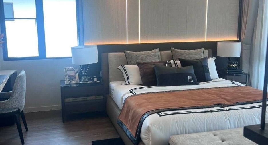 For sale and for rent 4 bedrooms house in Bang Phli, Samut Prakan