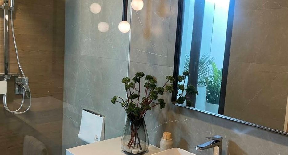 For sale and for rent 4 bedrooms house in Bang Phli, Samut Prakan
