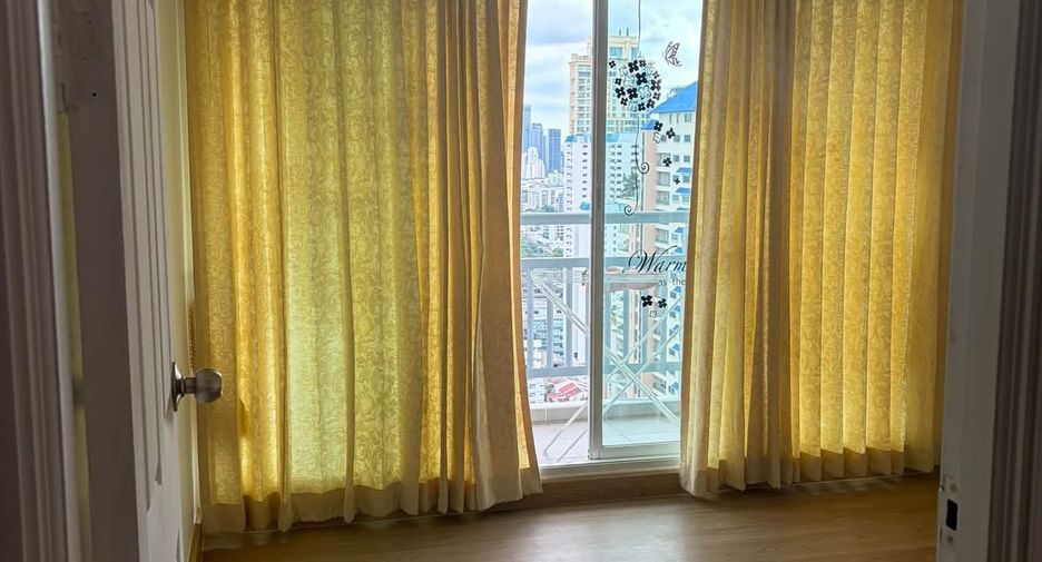 For sale 3 ベッドルーム condo in Watthana, Bangkok