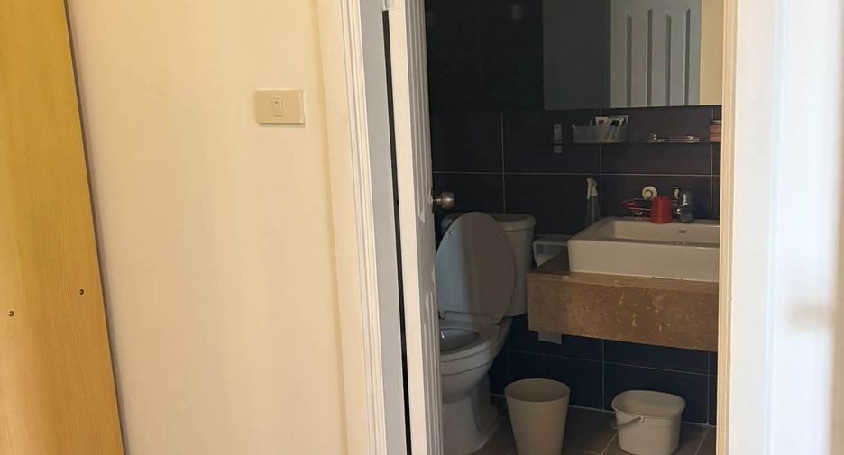 For sale 3 ベッドルーム condo in Watthana, Bangkok