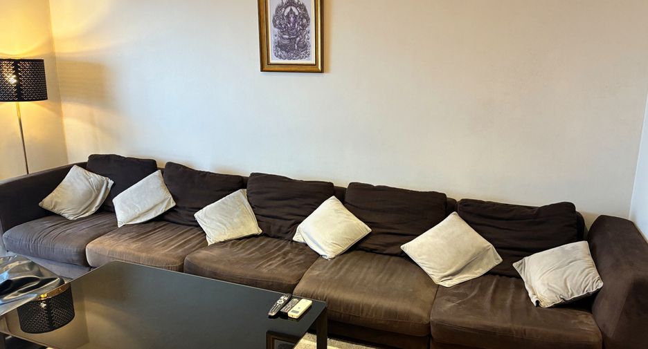 Condo en alquiler de 1 habitaciones en Bang Rak, Bangkok