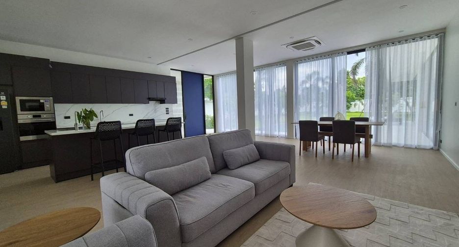 For sale 3 bedrooms villa in San Pa Tong, Chiang Mai
