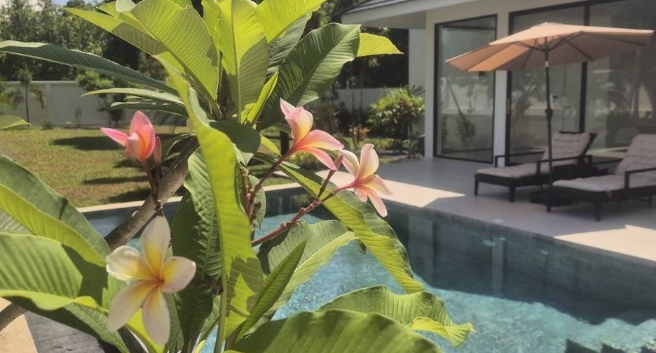 For sale 3 bedrooms villa in San Pa Tong, Chiang Mai