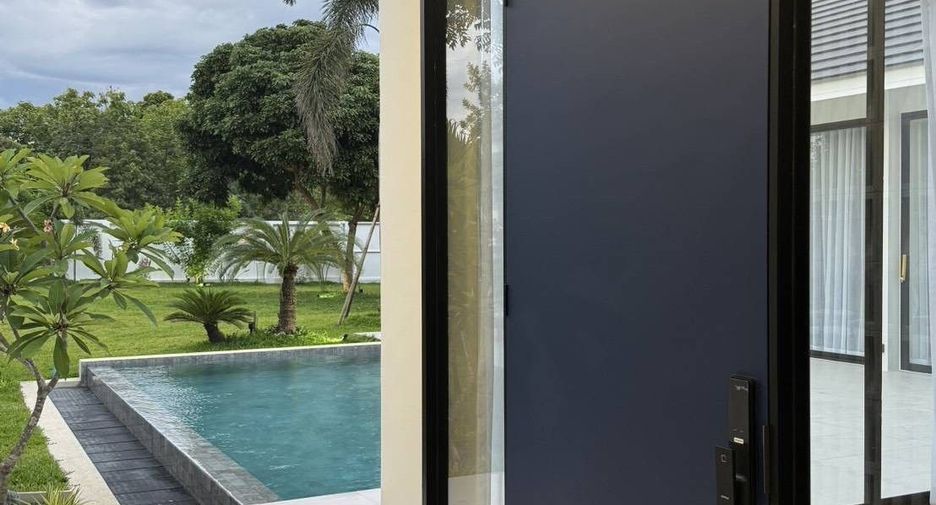 For sale 3 bedrooms villa in San Pa Tong, Chiang Mai