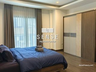 For sale and for rent 4 bedrooms house in Watthana, Bangkok