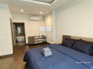 For sale and for rent 4 bedrooms house in Watthana, Bangkok