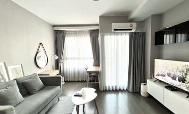 For sale スタジオ condo in Phra Khanong, Bangkok
