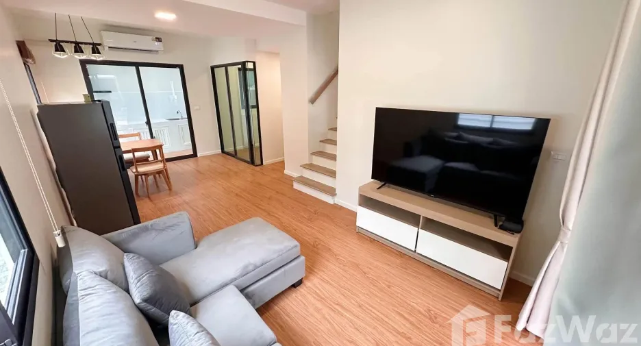Reihenhaus zur Miete mit 3 Zimmer in Mueang Chiang Mai, Chiang Mai