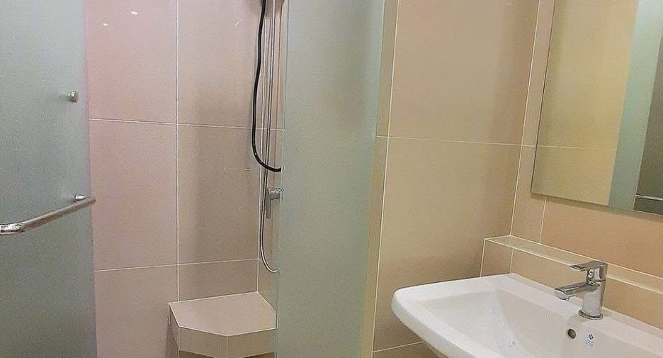Condo en alquiler de 1 habitaciones en Bang Kapi, Bangkok