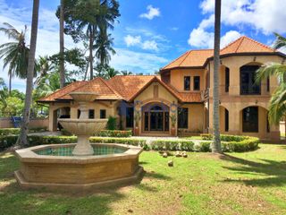 Haus zum Kauf mit 5 Zimmer in Bang Lamung, Chonburi