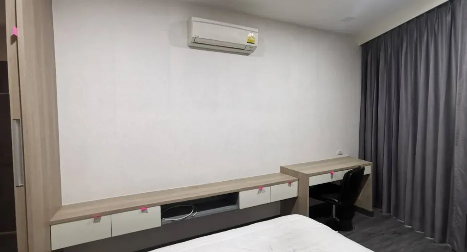 For sale 1 bed condo in Khlong Toei, Bangkok