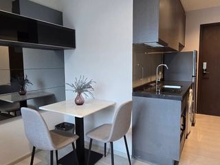 For rent 2 ベッドルーム condo in Huai Khwang, Bangkok