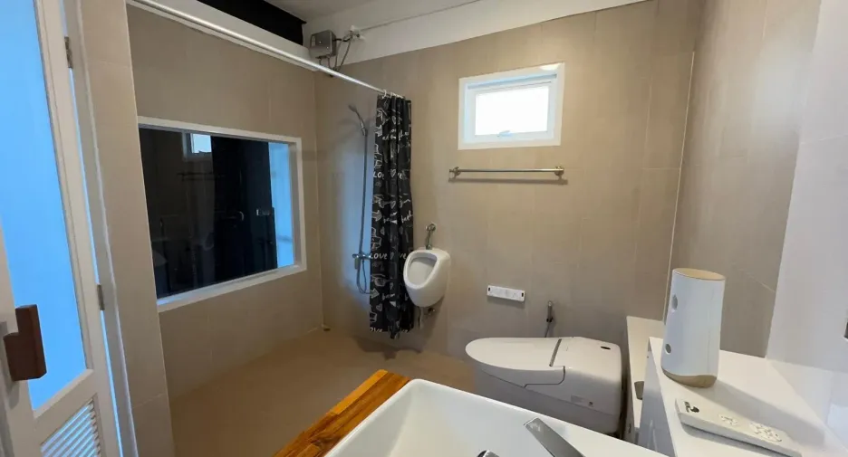 Villa en alquiler y en venta de 3 habitaciones en Thalang, Phuket