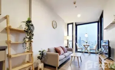 À vendre 1 chambre condo à Khlong Toei, Bangkok