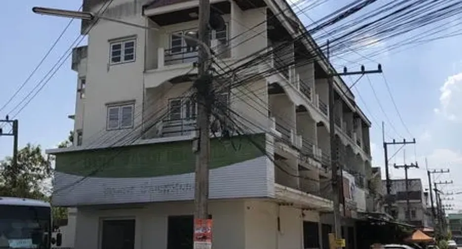 For sale retail Space in Lam Luk Ka, Pathum Thani