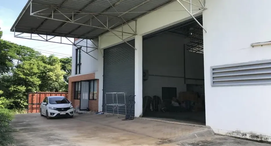 出租 和 出售 仓库 在 Lat Lum Kaeo, Pathum Thani