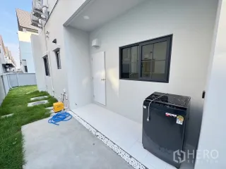 For rent 4 bedrooms house in Bang Phli, Samut Prakan