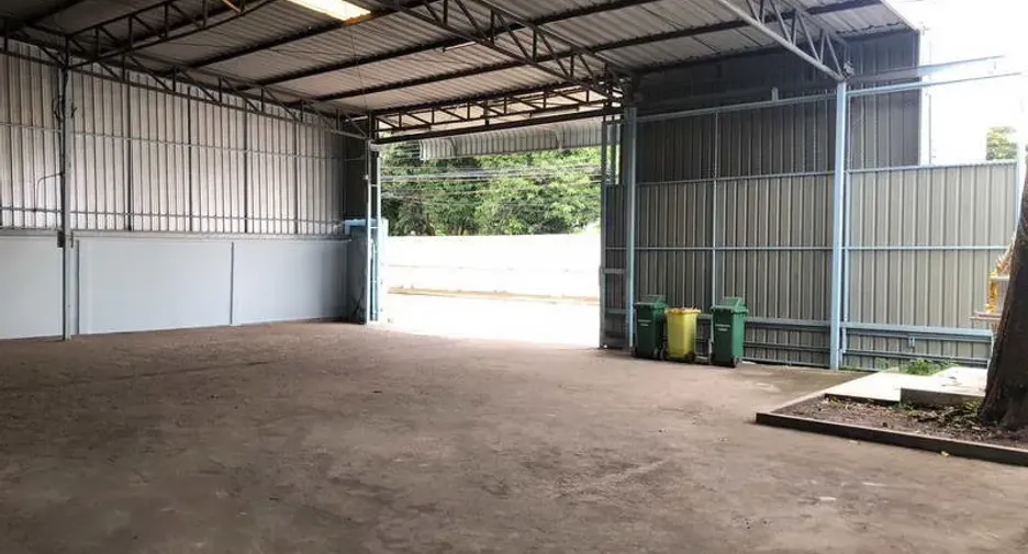 出租 和 出售 仓库 在 Sai Noi, Nonthaburi