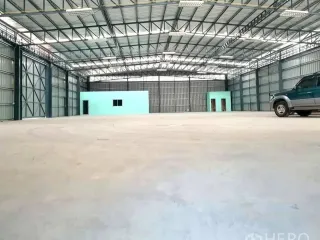 For rent warehouse in Phaya Thai, Bangkok