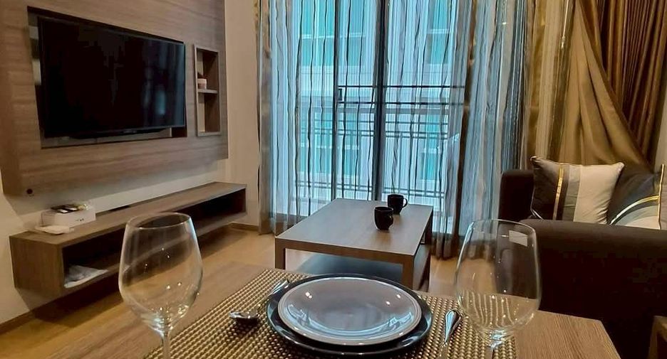 For rent 1 bed condo in Watthana, Bangkok