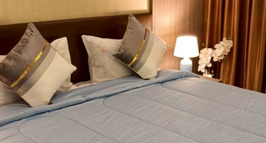 For rent 1 bed condo in Watthana, Bangkok