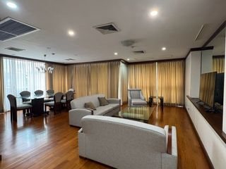 For rent 2 bedrooms apartment in Sathon, Bangkok