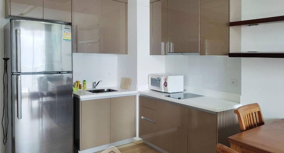 Condo en alquiler de 1 habitaciones en Khlong Toei, Bangkok
