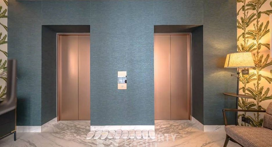 For rent 2 ベッドルーム condo in Watthana, Bangkok