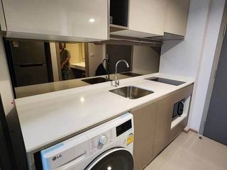 Аренда 1 кровать кондо в Хуаи Кхщанг, Бангкок