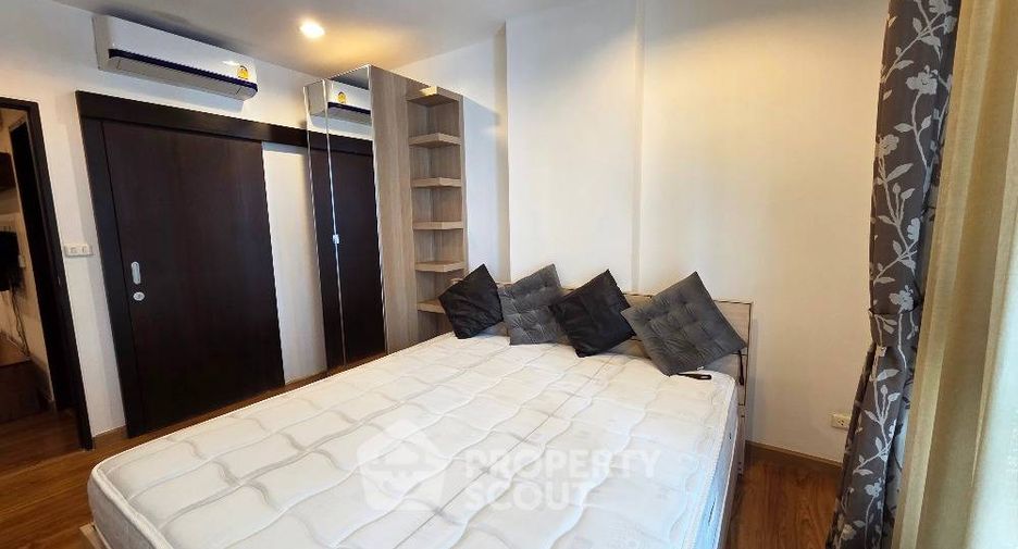 For sale 1 bed condo in Khlong Toei, Bangkok