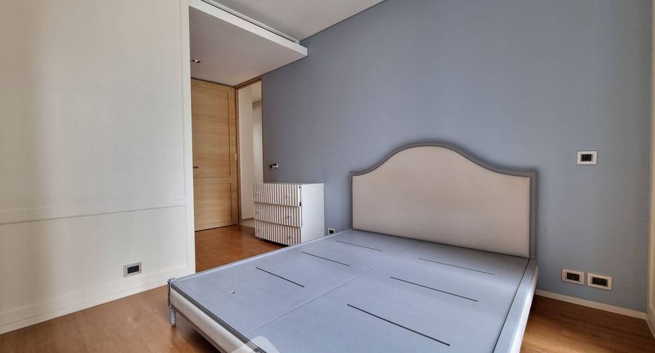 Продажа 2 спальни кондо в Сатхон, Бангкок