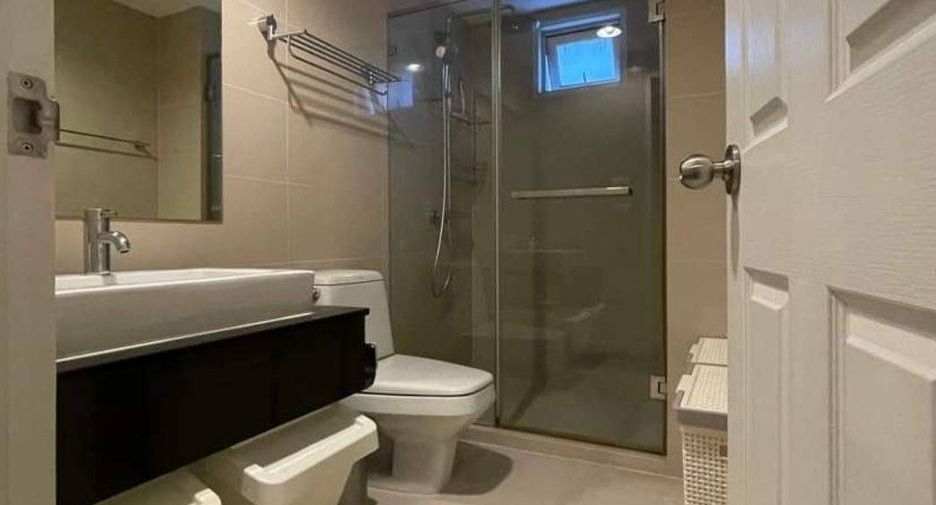 Wohnung zum Kauf mit 2 Zimmer in Huai Khwang, Bangkok