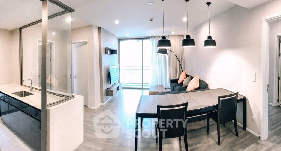 For sale 2 bedrooms condo in Khlong Toei, Bangkok