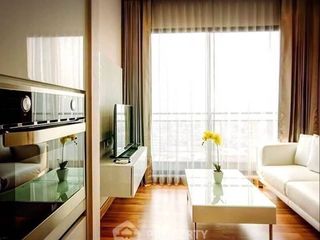 À vendre 1 chambre condo à Huai Khwang, Bangkok
