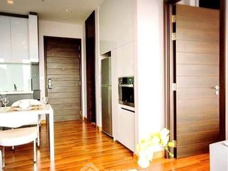 À vendre 1 chambre condo à Huai Khwang, Bangkok
