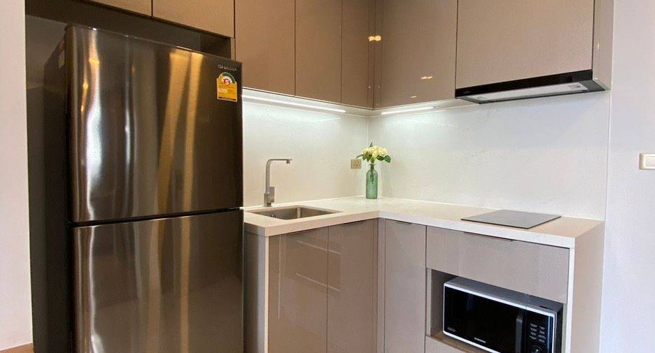 For sale 1 bed condo in Huai Khwang, Bangkok