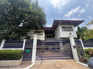 Casa en venta de 4 habitaciones en Suan Luang, Bangkok