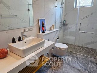 For sale 3 bedrooms villa in Bang Lamung, Chonburi