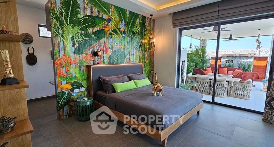 For sale 3 bedrooms villa in Bang Lamung, Chonburi